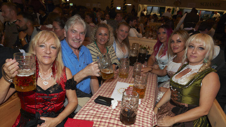 Die Partybilder von Samstag, 20. August 2022, aus dem Festzelt Lechner.