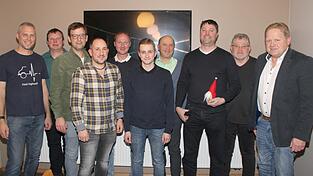 Die Kandidaten der Freien Wählergruppe zusammen mit Bürgermeister Wolfgang Daschner (ganz rechts), der weiterhin die Gemeinde Gleißenberg in die Zukunft führen möchte.