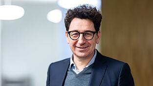 Audi-Projektleiter Mattia Binotto will Teamchef beim Werksrennstall bleiben. (Archivbild) Audi-Projektleiter Mattia Binotto will Teamchef beim Werksrennstall bleiben. (Archivbild)
