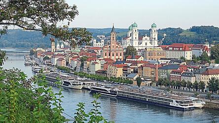Das Ziel muss nicht immer weit weg sein: St&auml;dte wie Passau eignen sich perfekt f&uuml;r einen kleinen Tagesausflug in den Sommerferien.