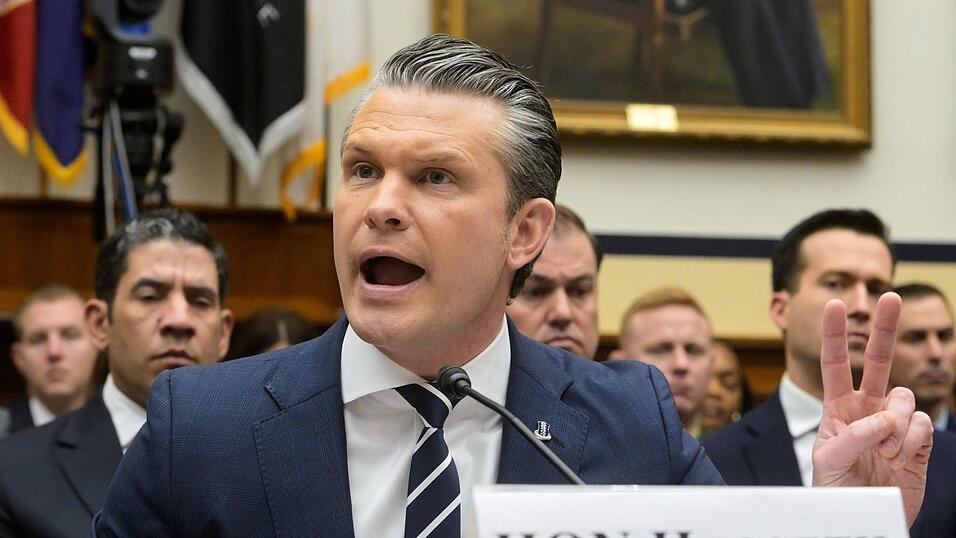 US-Verteidigungsminister Hegseth legt ein Kriegsgesetz anders aus als der Wortlaut es hergibt. (Archivfoto)