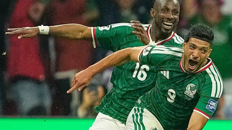 Raúl Jiménez (r) traf zum vorentscheidenden 2:0. Raúl Jiménez (r) traf zum vorentscheidenden 2:0.