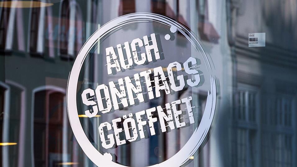 In manchen Bundesländern gibt es bereits Ausnahmeregelungen für Sonntagsöffnungen. (Symbolbild) In manchen Bundesländern gibt es bereits Ausnahmeregelungen für Sonntagsöffnungen. (Symbolbild)