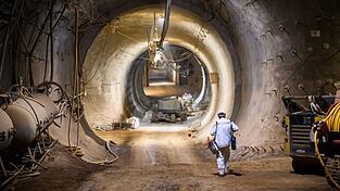 Der Schacht Konrad ist das erste genehmigte Atomm&uuml;llendlager in Deutschland. Zu Beginn der 2030er Jahre soll die Einlagerung von bis zu 303.000 Kubikmetern schwach- und mittelradioaktiver Abf&auml;lle beginnen. (Archivbild)