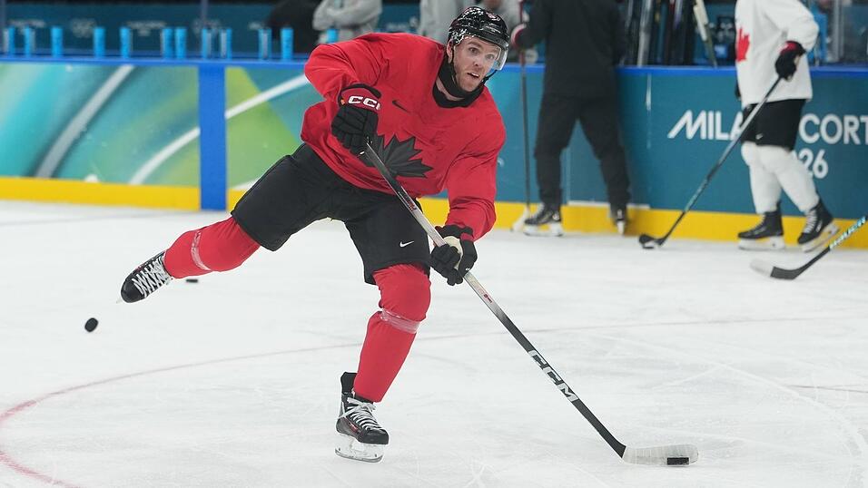 Ebenfalls ein Topstar, der bei Olympia aufl&auml;uft: Kanadas Connor McDavid trainierte am Sonntag erstmals in Mailand.