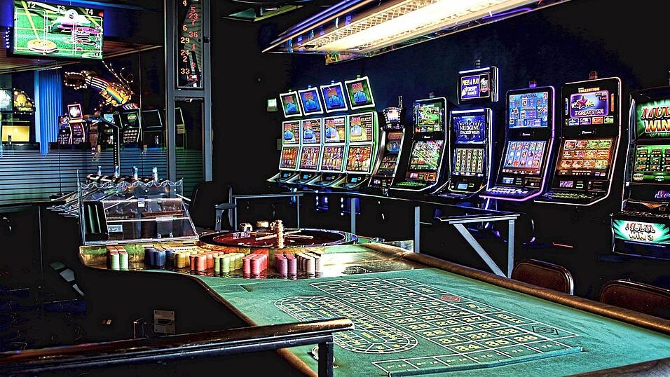 Das Automatenspiel in der bayerischen Spielbank Bad K&ouml;tzting l&auml;uft wieder seit einigen Tagen. Wann allerdings beim Roulette die Kugel rollt, bleibt noch abzuwarten.