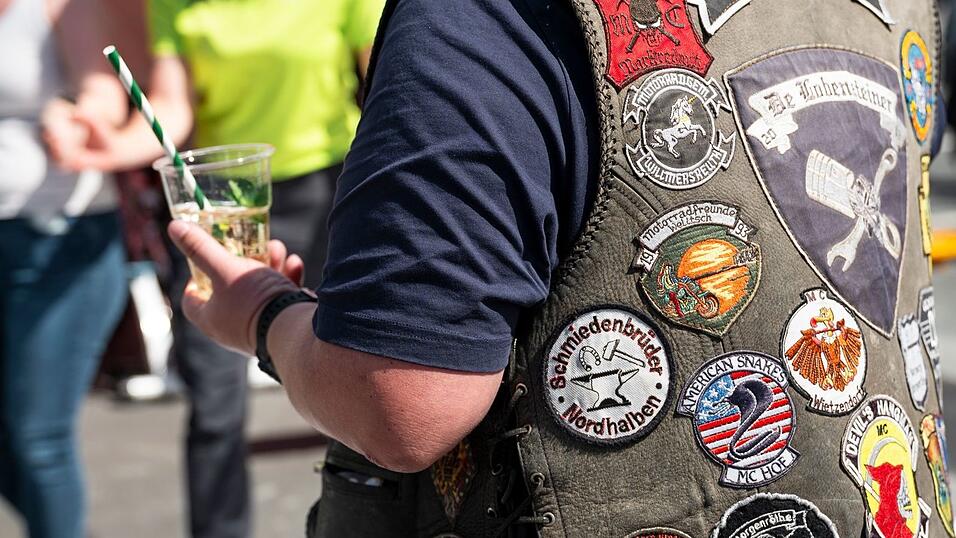 Zahlreiche Biker kommen traditionell zum Saisonauftakt nach Kulmbach. Zahlreiche Biker kommen traditionell zum Saisonauftakt nach Kulmbach.