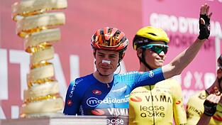 Jonas Vingegaard hat beim Giro d'Italia den Gesamtsieg im Blick.