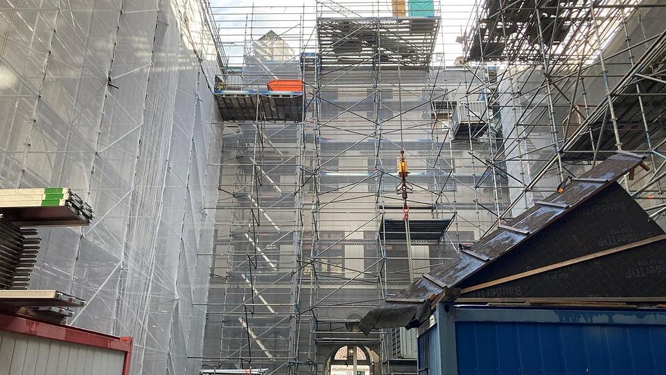 Eindrücke von der Baustelle in der Landshuter Stadtresidenz. Eindrücke von der Baustelle in der Landshuter Stadtresidenz.