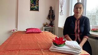 Phairin Grunwald betreibt eine Praxis im Stadts&uuml;den: Die 50-J&auml;hrige ist genervt von jenen M&auml;nnern, die eine traditionelle Thai-Massage offenbar f&uuml;r eine sexuelle Dienstleistung halten.&nbsp;