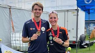 Mit ihrem Staffelpartner und Vereinskollegen Jacob Hofmann belegte Edith Buschsieweke Rang drei in der Single-Mixed-Staffel.