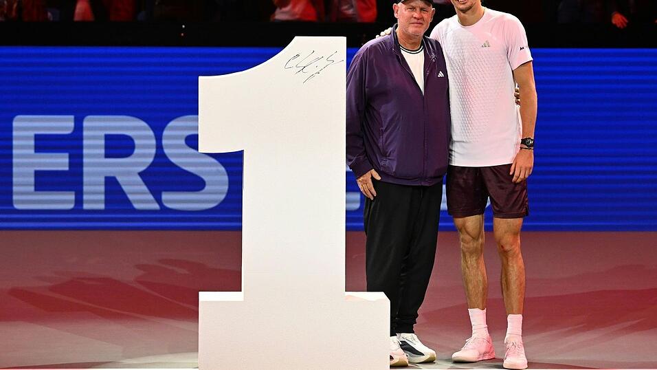 Zweimal Alexander und die Eins: Tennis-Champion Zverev mit seinem Vater.