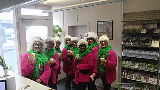 Die sch&ouml;nsten Bilder von den Besuchern der Vilsbiburger Zeitung. Mit Essen und Trinken wurden die G&auml;ste gerne empfangen.