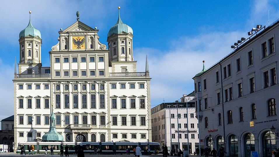 In Augsburg fühlen sich die Menschen offenbar besonders wohl. (Archivbild) In Augsburg fühlen sich die Menschen offenbar besonders wohl. (Archivbild)