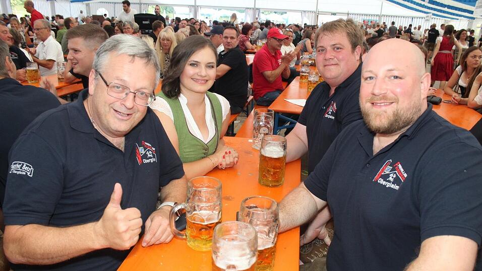 Zur Musik von Headless wurde ausgelassen gefeiert.