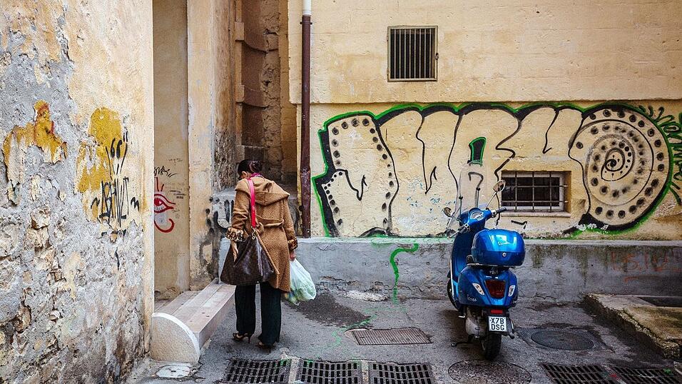 Die Vespa - f&uuml;r viele Italiener Begleiter im Alltag. (Archivbild)
