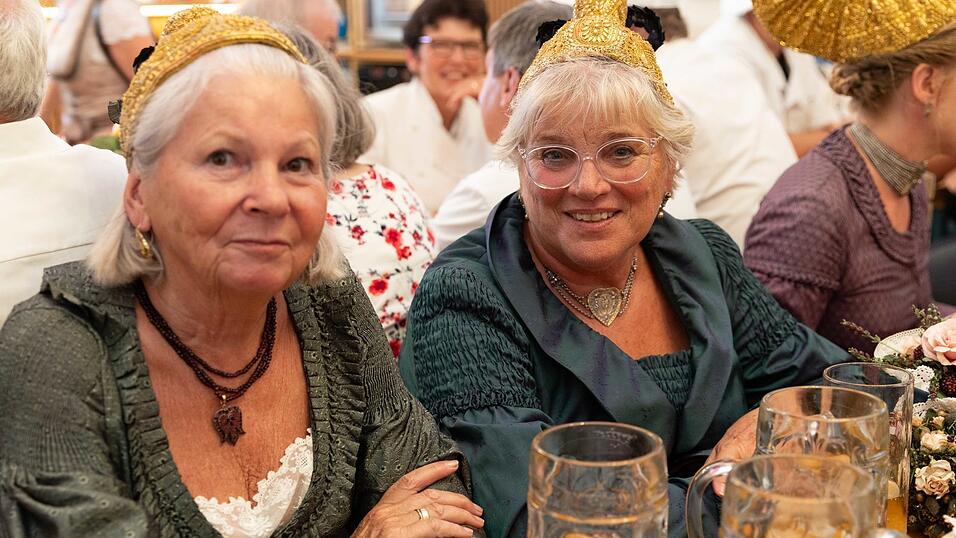 Die Partybilder vom Freitag, 7. August, aus dem Festzelt Krönner. Die Partybilder vom Freitag, 7. August, aus dem Festzelt Krönner.
