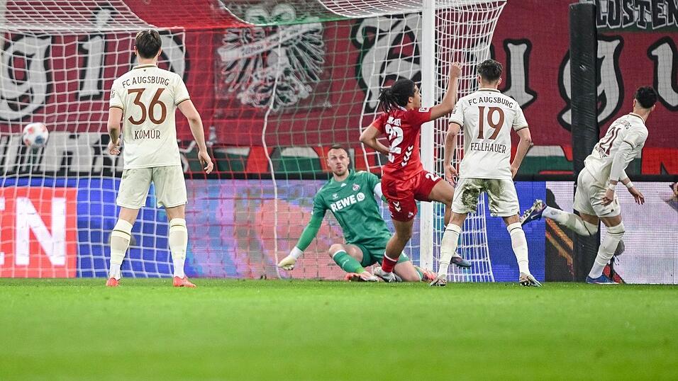 Rodrigo Ribeiro erzielt die Augsburger F&uuml;hrung.