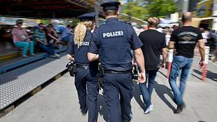 Nicht nur auf dem Festgel&auml;nde, auch in der Altstadt mussten die Einsatzkr&auml;fte eingreifen. (Symbolfoto)&nbsp;
