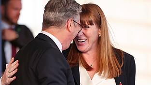 Einst demonstrierten der britische Premier Keir Starmer (links) und Angela Rayner (rechts) demonstrativ Geschlossenheit.