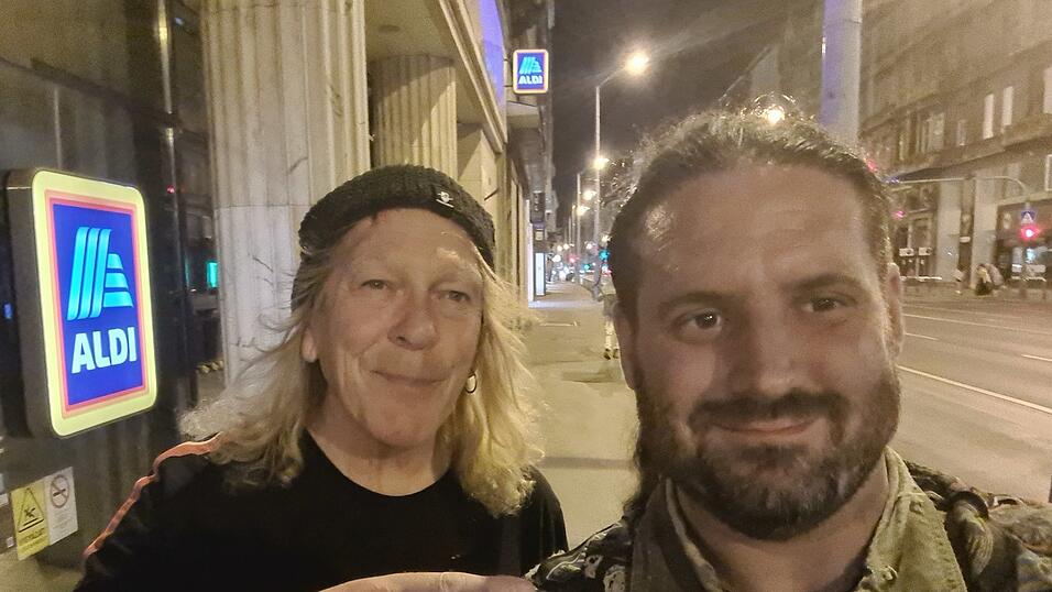 Selfie mit Gitarrist Janick Gers in Budapest.