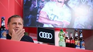 Wehrt sich gegen Kritik: Sportvorstand Max Eberl.