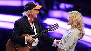 Otto Waalkes und Helene Fischer vor zehn Jahren. (Archivbild)