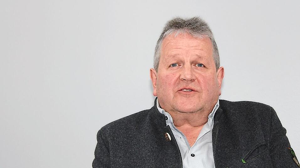 'Die Leut' müssen nach meinem Auftritt das Wasser in den Augen haben', sagt Franz Huber. 'Die Leut' müssen nach meinem Auftritt das Wasser in den Augen haben', sagt Franz Huber.