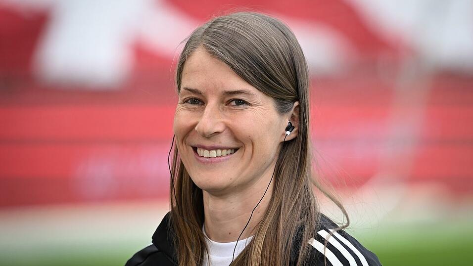 Nach fünf Spielen ist für Marie-Louise Eta Schluss bei den Bundesliga-Männern von Union Berlin. Nach fünf Spielen ist für Marie-Louise Eta Schluss bei den Bundesliga-Männern von Union Berlin.