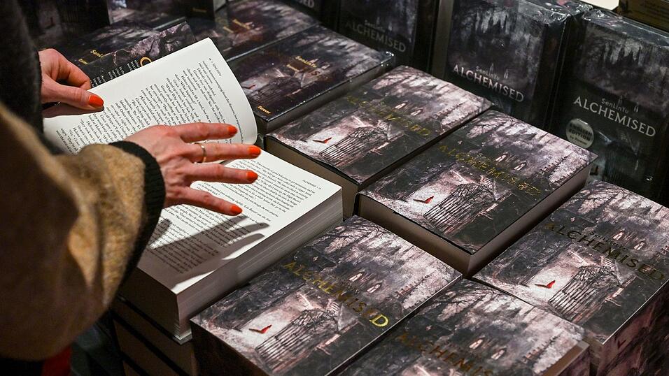 Der Roman ist beliebt bei vielen Leserinnen und Lesern.