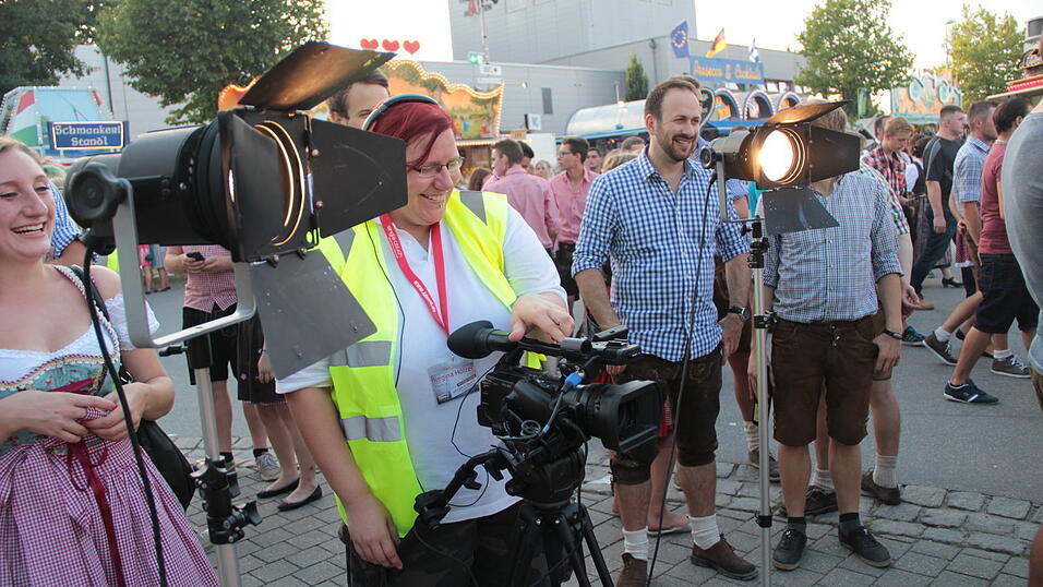 Schnappsch&uuml;sse von der Single-Couch aufgenommen am Samstag 8. August (Foto: Paul Przybilla)