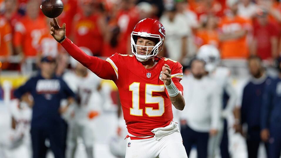 Patrick Mahomes in Aktion. Patrick Mahomes in Aktion.