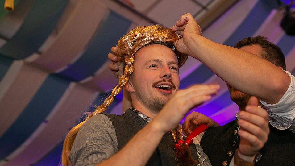Die Partybilder vom Freitag, 12. August 2022, aus dem Festzelt Wenisch.