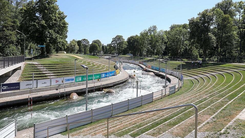 Die Augsburger Wildwasseranlage wurde für die Olympischen Spiele 1972 gebaut. (Archivbild) Die Augsburger Wildwasseranlage wurde für die Olympischen Spiele 1972 gebaut. (Archivbild)