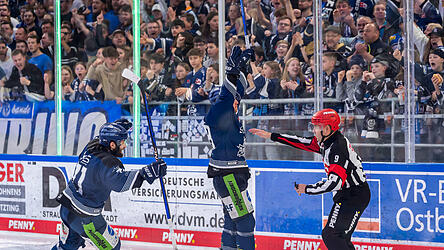 Werden in Zukunft nicht mehr f&uuml;r Straubing jubeln: Tyler Sheehy und Mark Zengerle.