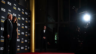 US-Pr&auml;sident Donald Trump und First Lady Melania Trump bei den Kennedy Center Honors - jenem Kulturzentrum, das der Pr&auml;sident nun umbenannt hat.