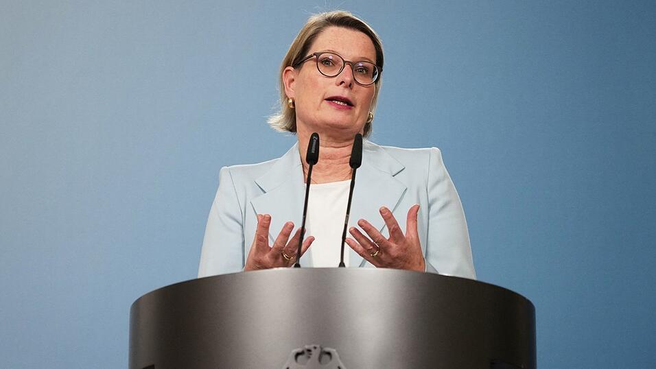 Deutschland hänge im Gewaltschutz hinterher, sagte Hubig im Mai dieses Jahres, noch vor der Verabschiedung einer Reform des Gewaltschutzgesetzes. (Archivfoto) Deutschland hänge im Gewaltschutz hinterher, sagte Hubig im Mai dieses Jahres, noch vor der Verabschiedung einer Reform des Gewaltschutzgesetzes. (Archivfoto)