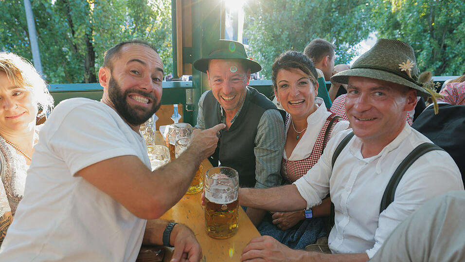 Die Partybilder vom Samstag, 10. August 2024, aus dem Festzelt Nothaft. Die Partybilder vom Samstag, 10. August 2024, aus dem Festzelt Nothaft.