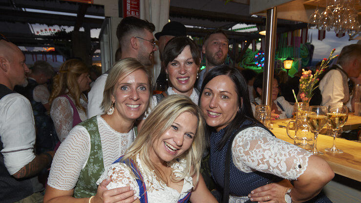 Die Partybilder vom Freitag, 11. August 2023, aus dem Festzelt Lechner.