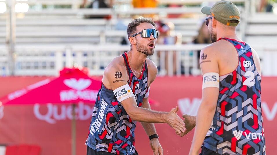 Jonas (li.) und Benedikt Sagstetter (re.) wollen nach dem Quali-Aus in Montreal jetzt ins Halbfinale der deutschen Meisterschaft. Jonas (li.) und Benedikt Sagstetter (re.) wollen nach dem Quali-Aus in Montreal jetzt ins Halbfinale der deutschen Meisterschaft.