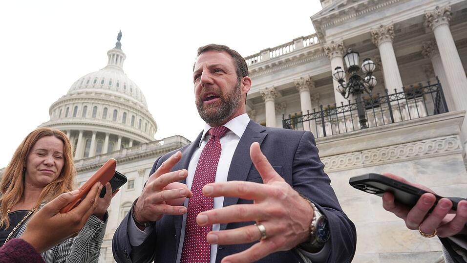 Senator Markwayne Mullin soll nach Willen Trumps k&uuml;nftig das Heimatschutzministerium leiten.