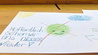 Nie wieder? Falsch gedacht. Der Corona-Erreger ist zur&uuml;ck. Derzeit sehen die &Auml;rzte steigende Infektionszahlen und gehen von einer hohen Dunkelziffer aus.