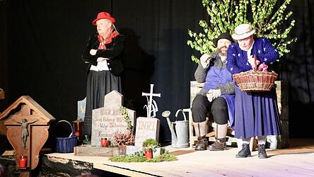 Weitere Eindr&uuml;cke vom Theaterst&uuml;ck &bdquo;Boandlgeheimnis&ldquo;.