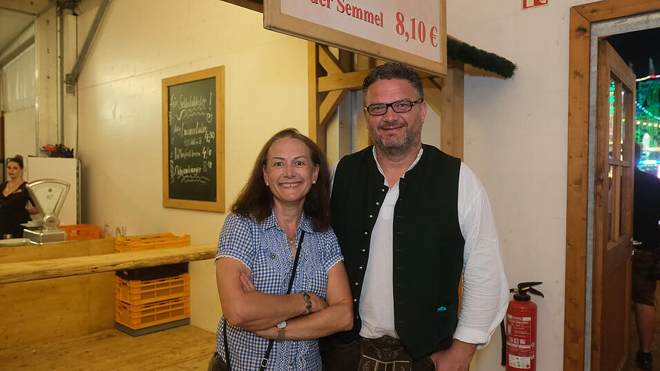 Die Partybilder vom Dienstag, 15. August 2023, aus dem Festzelt Greindl. Die Partybilder vom Dienstag, 15. August 2023, aus dem Festzelt Greindl.