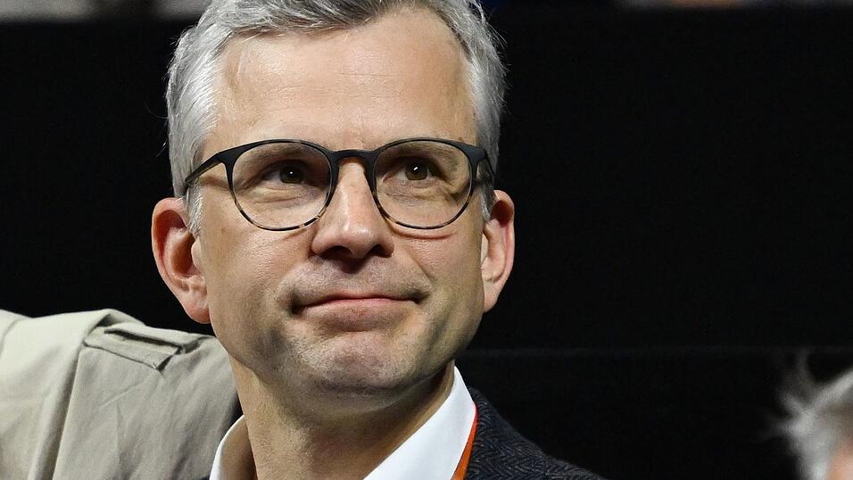 Finanzchef: «Wir erwarten, dass wir den Tiefpunkt in diesem Jahr durchschreiten und Porsche sich ab 2026 spürbar verbessert». (Archivbild) Finanzchef: «Wir erwarten, dass wir den Tiefpunkt in diesem Jahr durchschreiten und Porsche sich ab 2026 spürbar verbessert». (Archivbild)