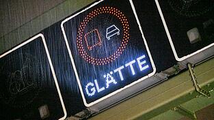 Glatteis und Nebel in Bayern. (Symbolbild)