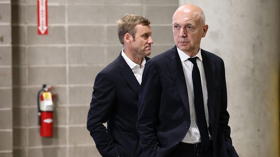 DFB-Pr&auml;sident Neuendorf (r.) f&uuml;hrt die Verbandsdelegation bei den Klopp-Gespr&auml;chen. (Archivbild).