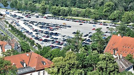 Das Preis-Leistungs-Verh&auml;ltnis f&uuml;r Parker ist auf der Grieserwiese beinahe unschlagbar. Doch auch anderswo parkt es sich in Landshut g&uuml;nstig.