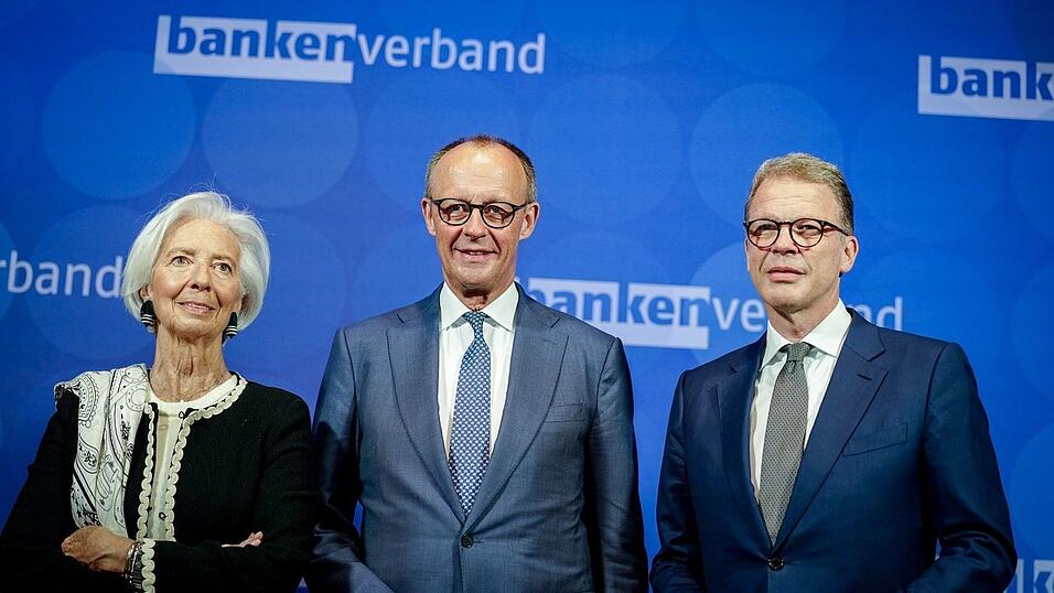 Die Koalition m&uuml;sse und werde den Anstieg der Sozialversicherungsbeitr&auml;ge stoppen, so Merz.