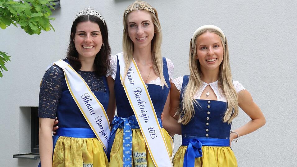 Annika Vogl, Lena Kieslinger und Vanessa Bayer freuen sich auf die neue Festsaison.